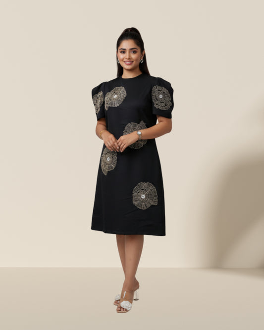 Noa black dress
